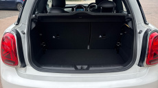 MINI Hatchback 1.5 Cooper Exclusive Premium 3dr Auto Petrol Hatchback